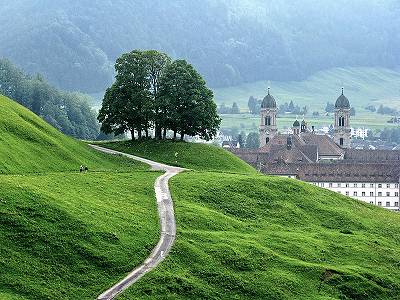 Picture of Einsiedeln by 'Roland zh' - Creative Commons Attribution ShareAlike 3.0 License.