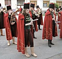 Picture of marching band in Pozega.