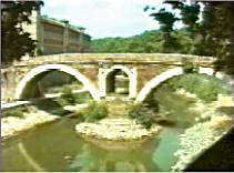 Example of framing with a bridge.